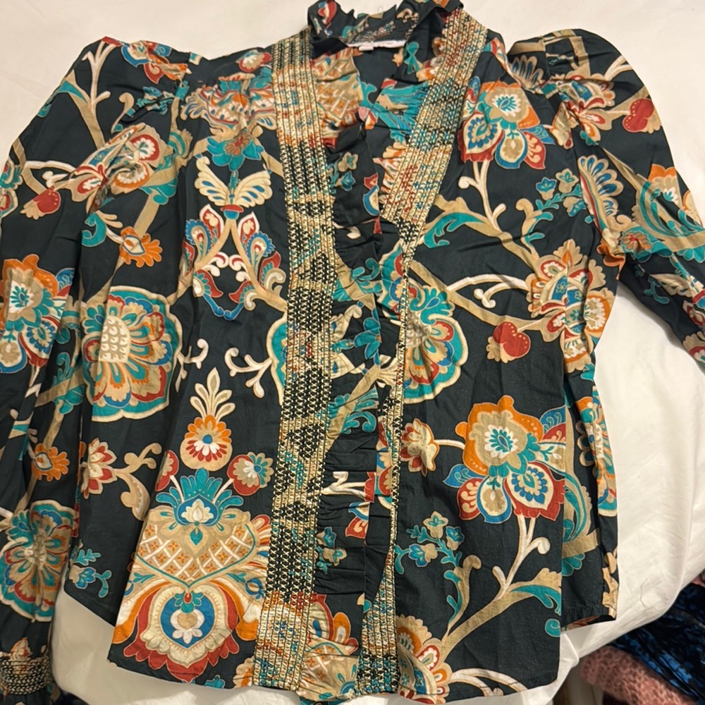 Love the label top